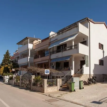 In With Terrace, Air Condition, Wifi, Washing Machine 3652-4 *