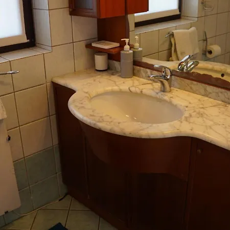 In With Terrace, Air Condition, Wifi, Washing Machine 3652-4 Apartment
