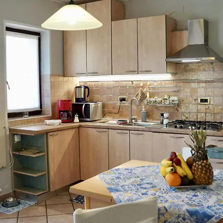 In With Terrace, Air Condition, Wifi, Washing Machine 3652-4 Apartment